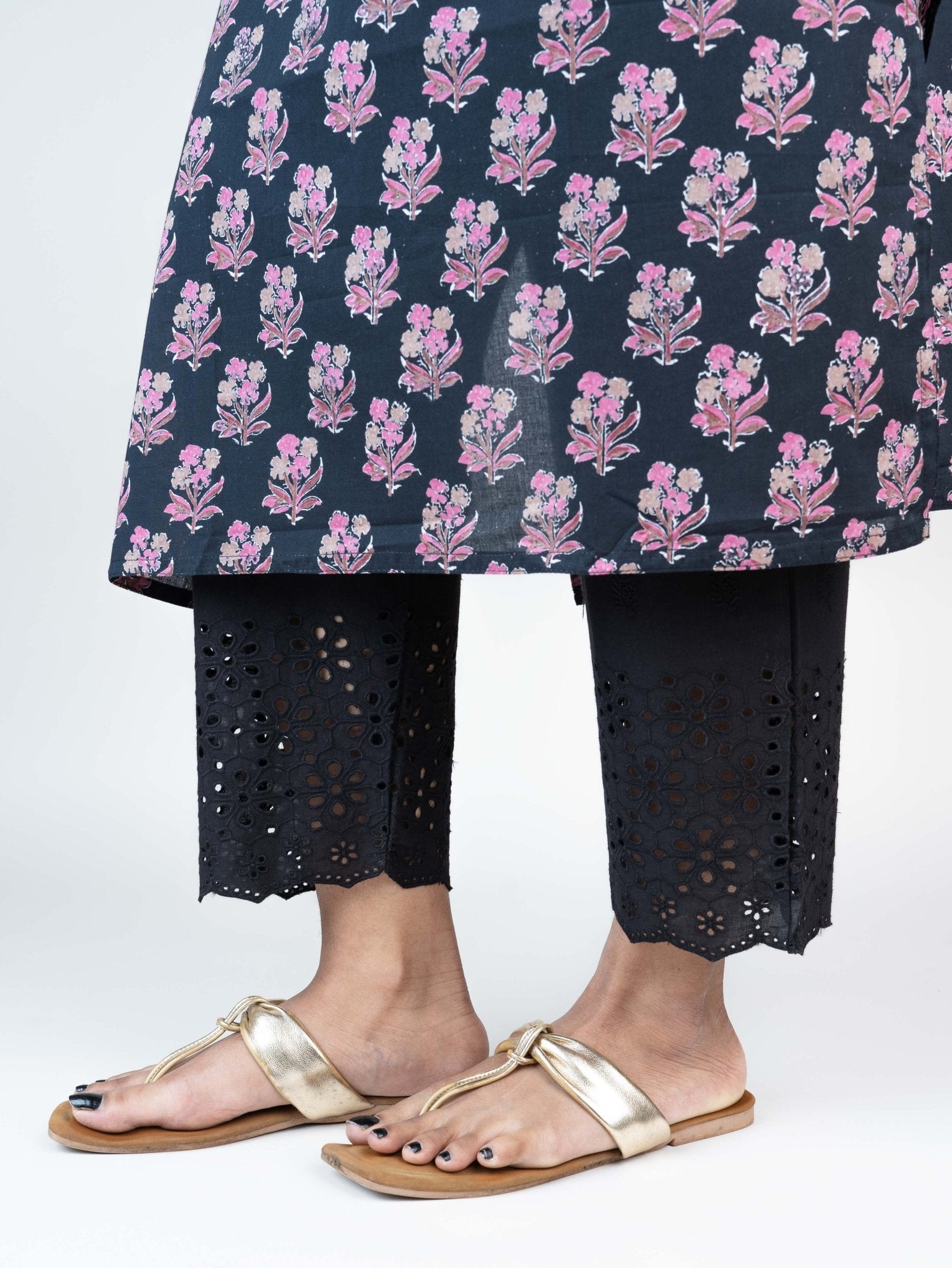 Sidra Cotton Embroidered Straight Pant - AINA